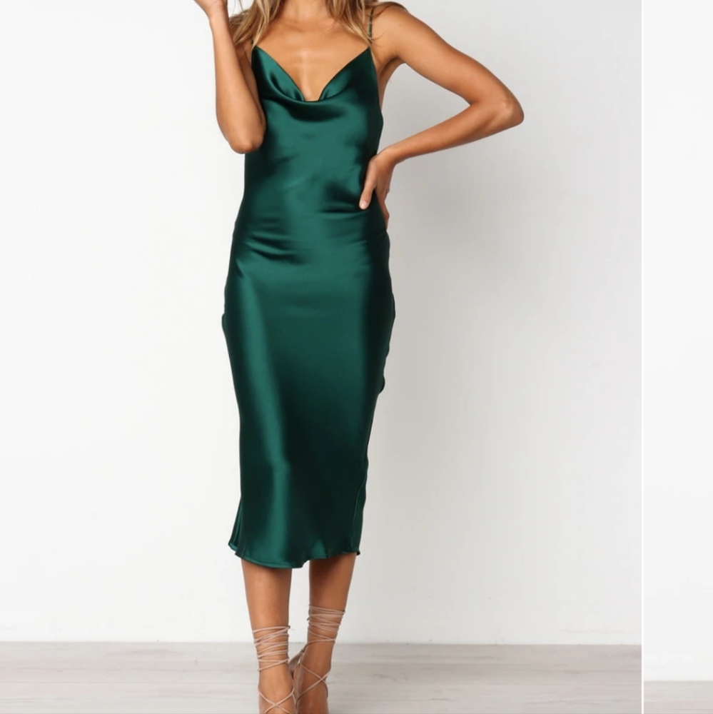 Petal & Pup Persia Emerald Green Satin Sleeveless Cocktail Midi Slip Dress 2US